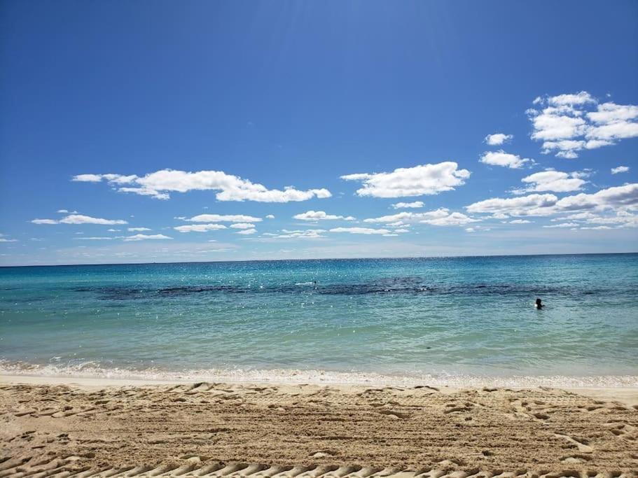 Micro Studio Perfect For Backpackers, Couples, 3 Min Drive To Playa El Nino Cancún Exterior foto